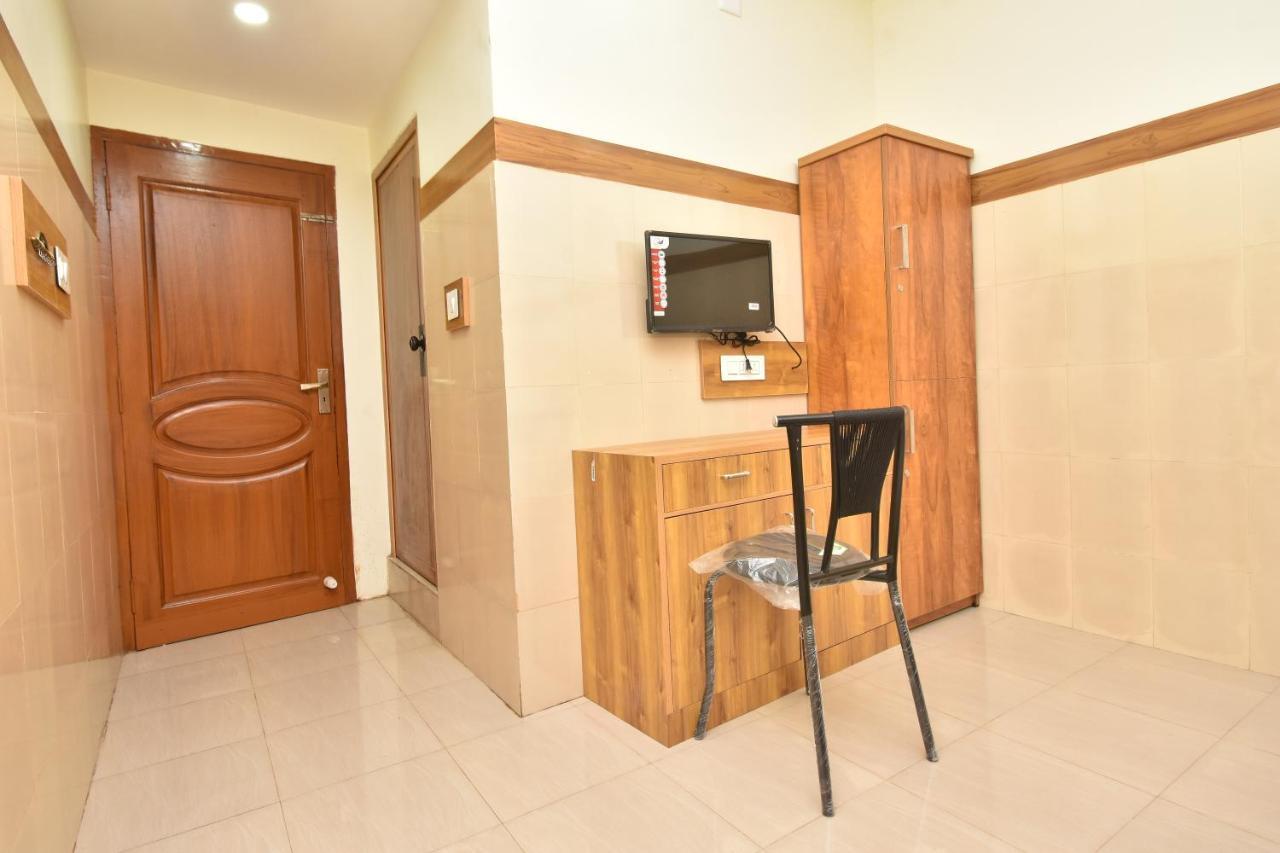 Hotel Kannur Capital Caltex מראה חיצוני תמונה